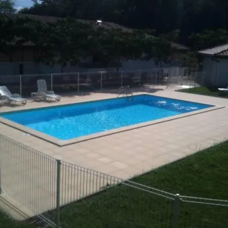 Apartment Superbe Avec Jardin Et Piscine *