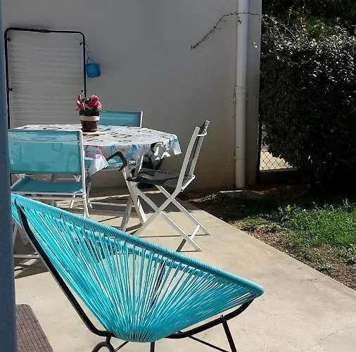 Superbe Avec Jardin Et Piscine Апартаменты *